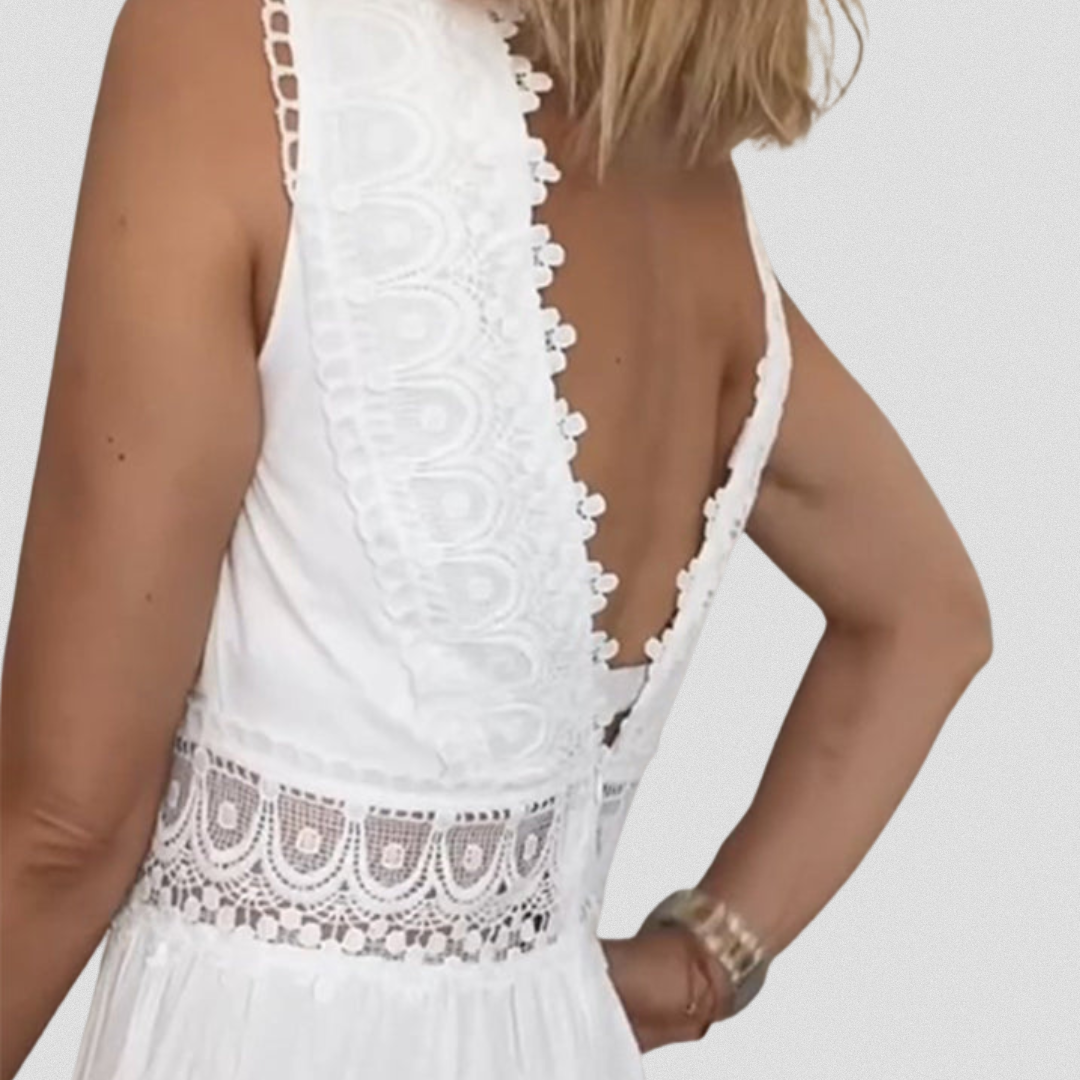 Renate | Spitzenkleid mit romantischem Flair