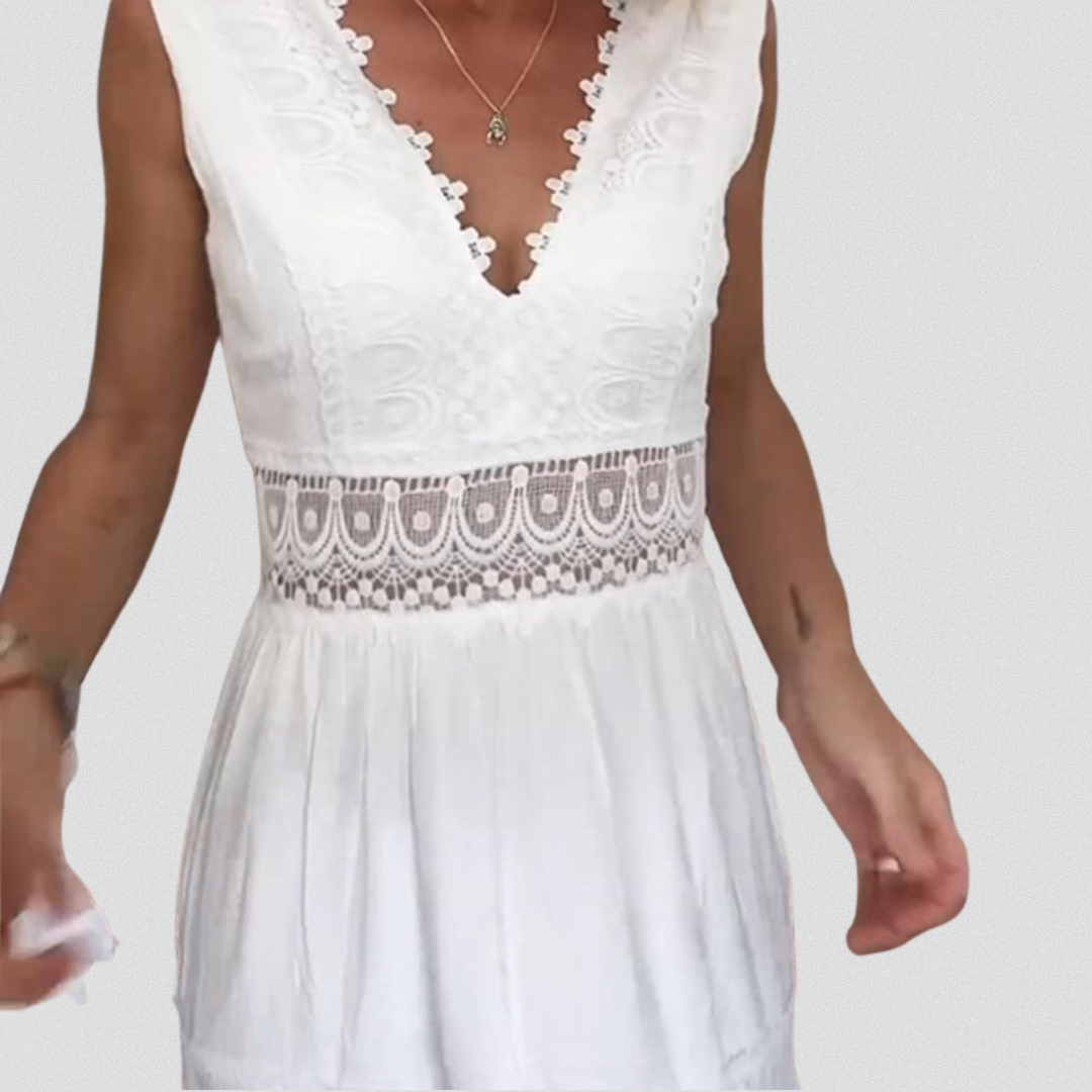 Renate | Spitzenkleid mit romantischem Flair